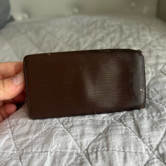 Louis Vuitton Epi key and card holder - Picture 3 of 15